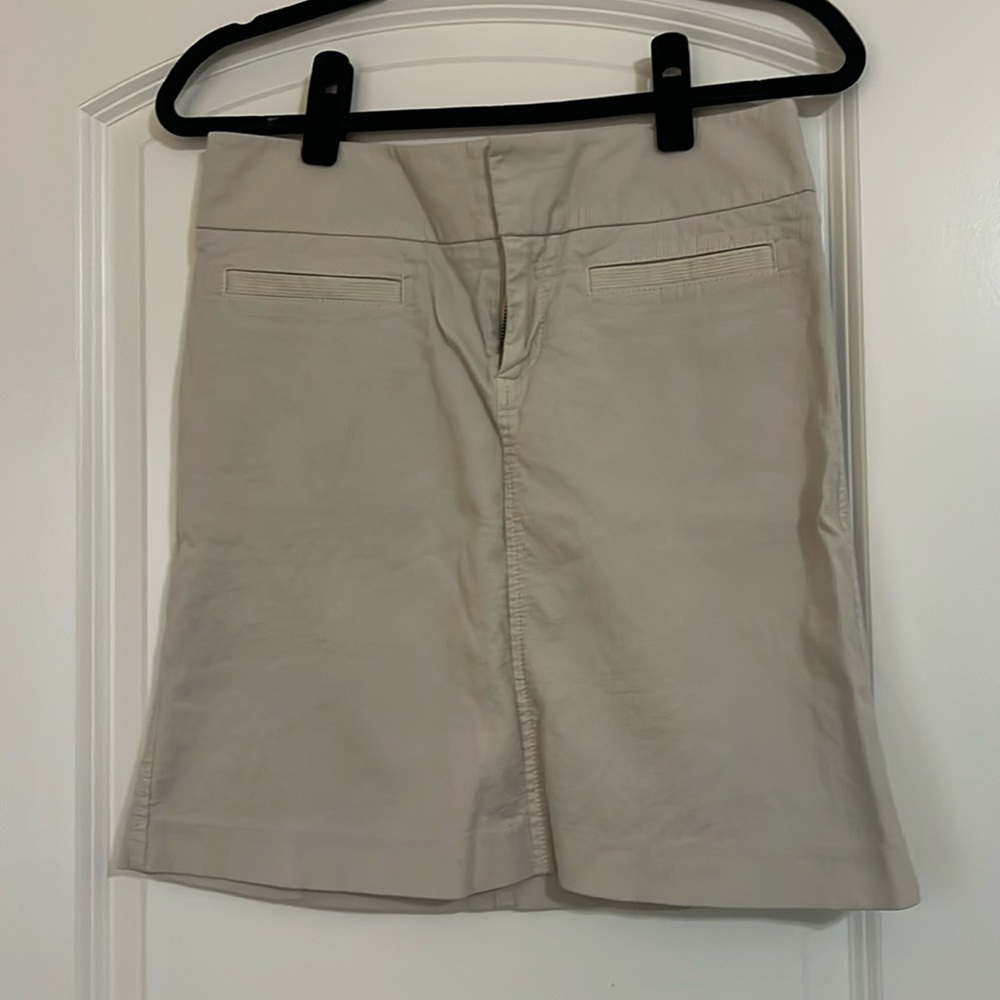 Gap women’s size 6 mini skirt
